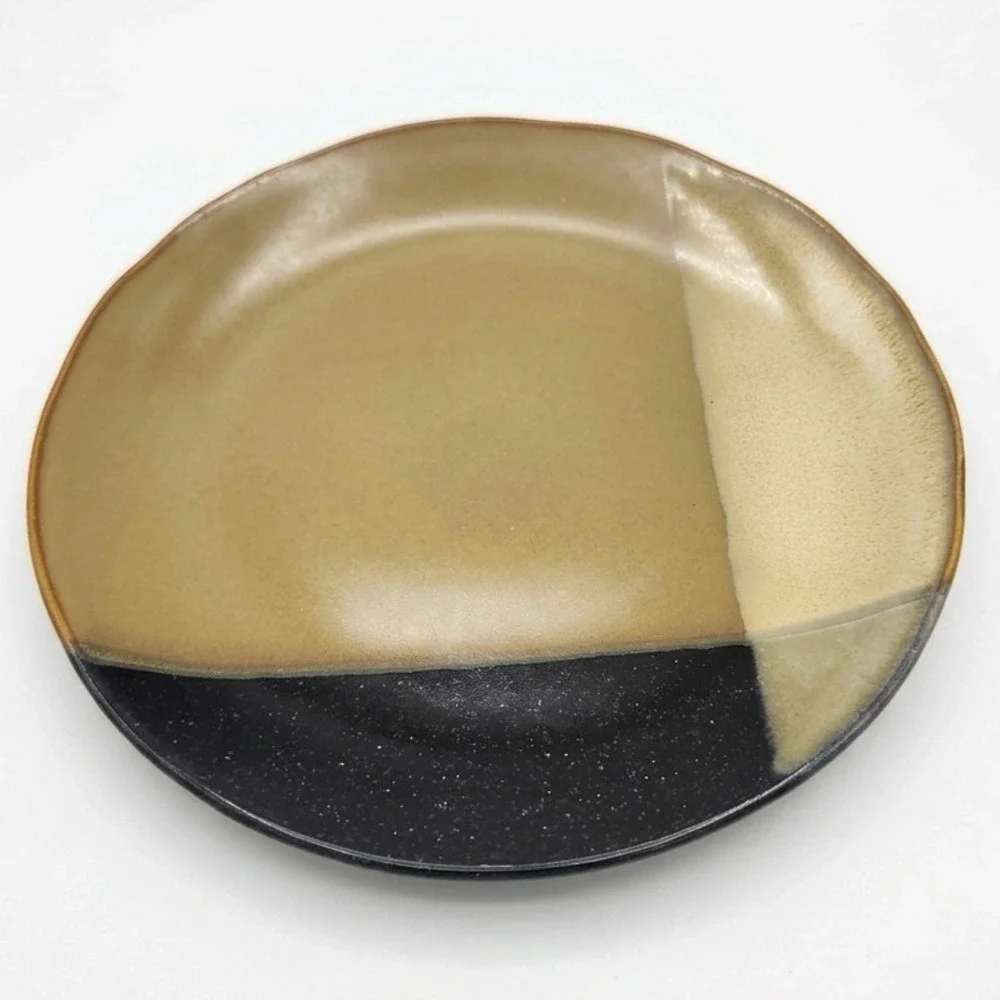 Sango Gold Dust Black 5022 Salad Plate 8 Inch Stoneware Tan Black Speckled‎